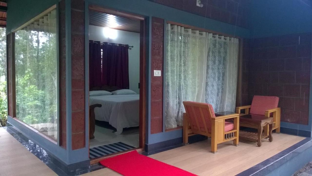 Rai Cottage @ Coorg ,Suntikoppa ภายนอก รูปภาพ