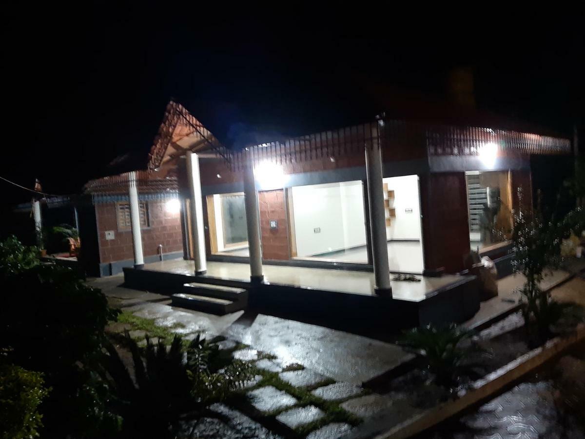 Rai Cottage @ Coorg ,Suntikoppa ภายนอก รูปภาพ