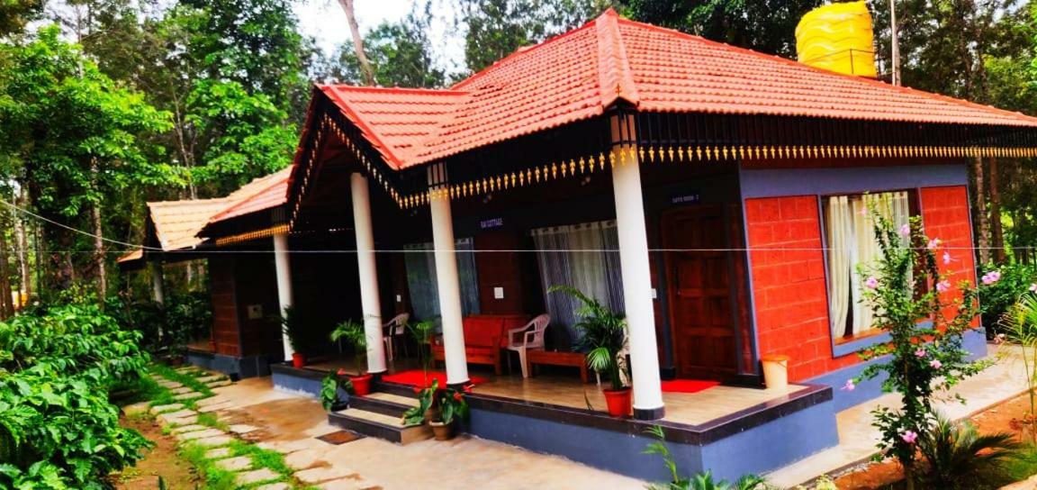 Rai Cottage @ Coorg ,Suntikoppa ภายนอก รูปภาพ
